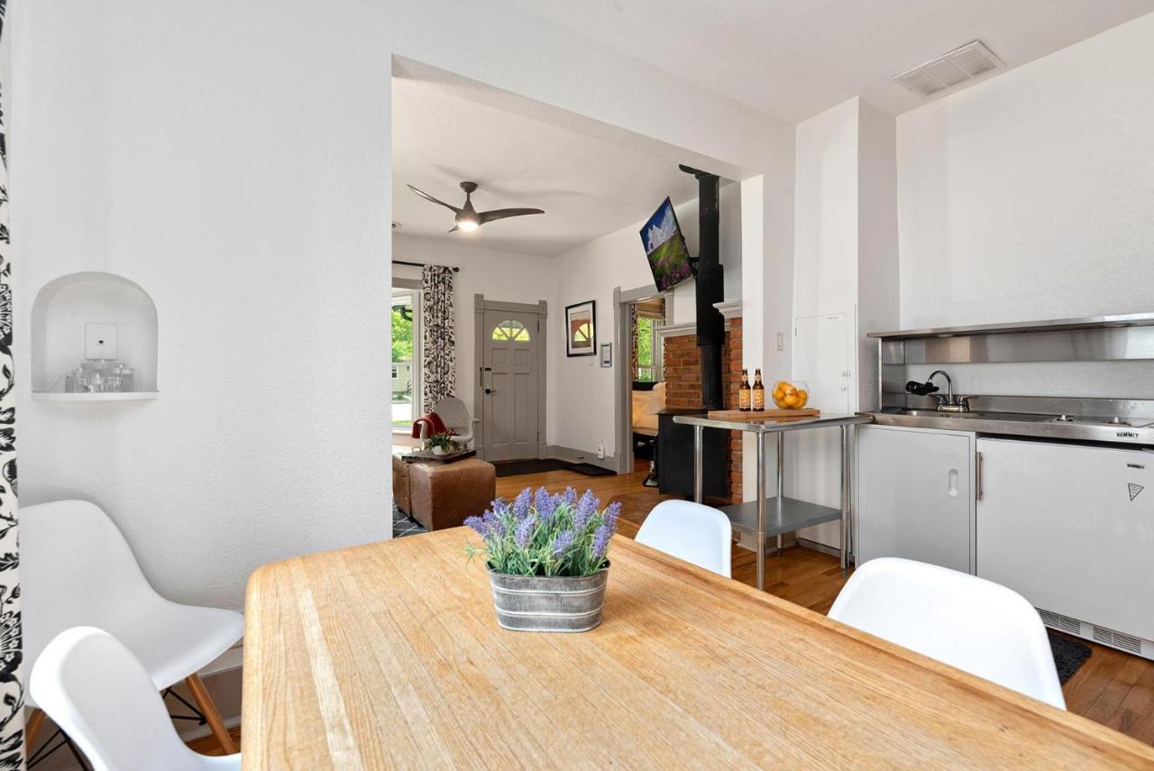 Lola House! Cozy Comfort, Prime Old Town Location Fort Collins Luaran gambar
